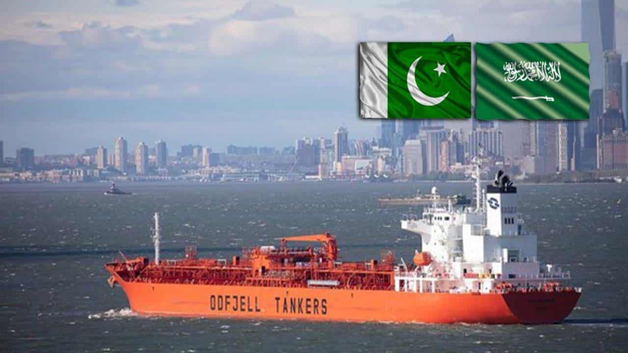 First Tanker under Saudi Oil Facility to arrive in Pakistan This Month: Minister
