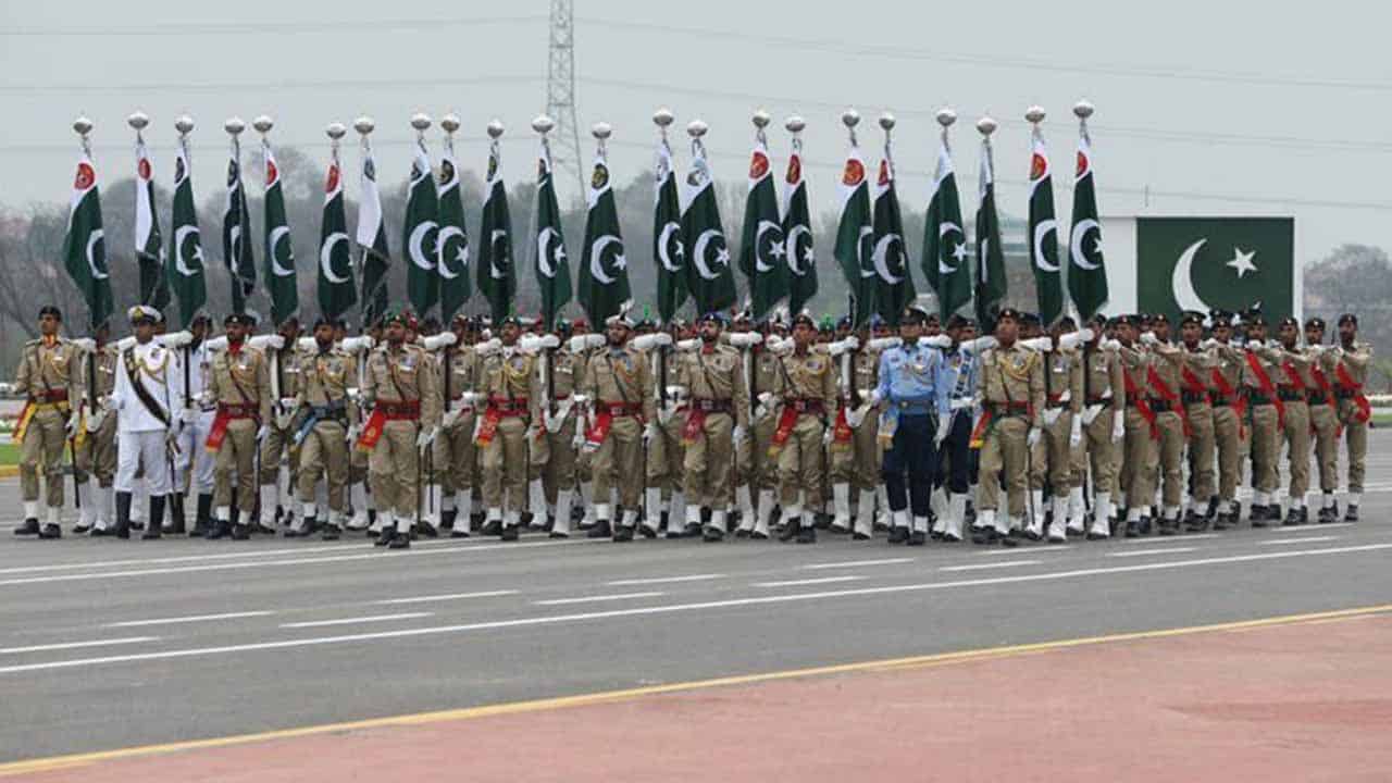 Nation celebrates Pakistan Day with commitment to ensure progress, prosperity & strong defence of country
