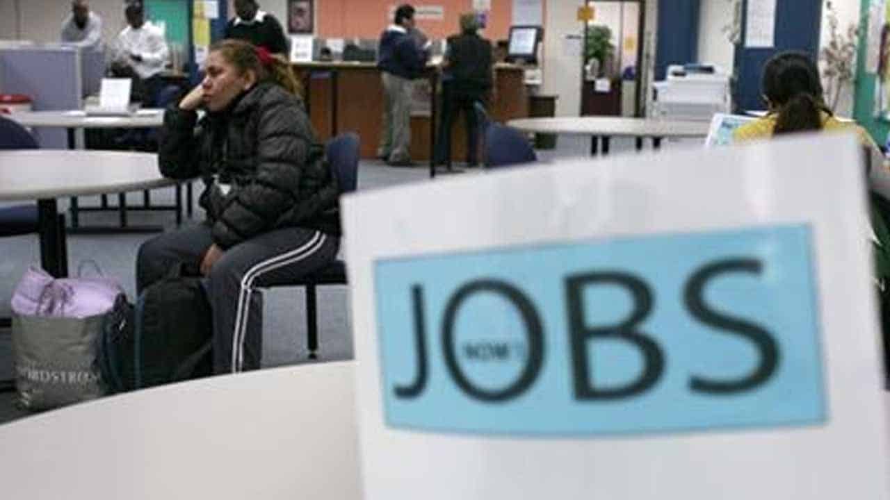 Employment boom in Pakistan, economy created 5.5 million jobs during last 3 years