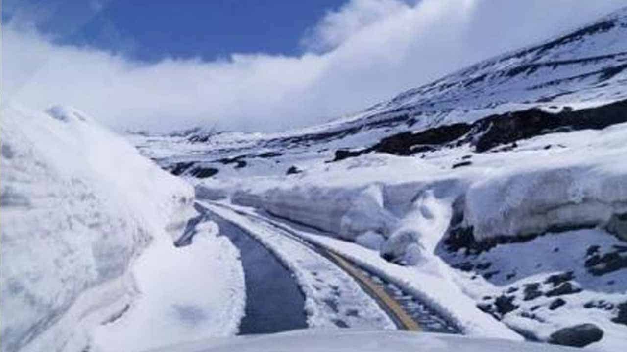 Kaghan highway reopened to traffic