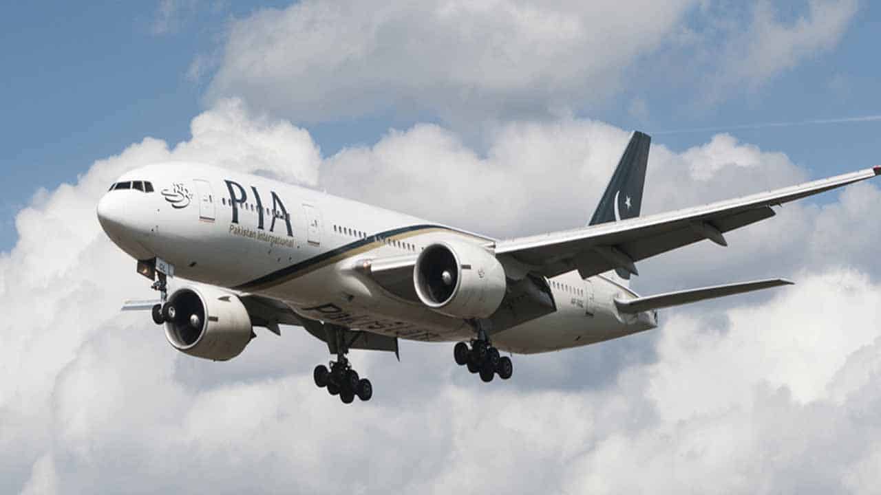 PIA opens engineering hangar at IIA