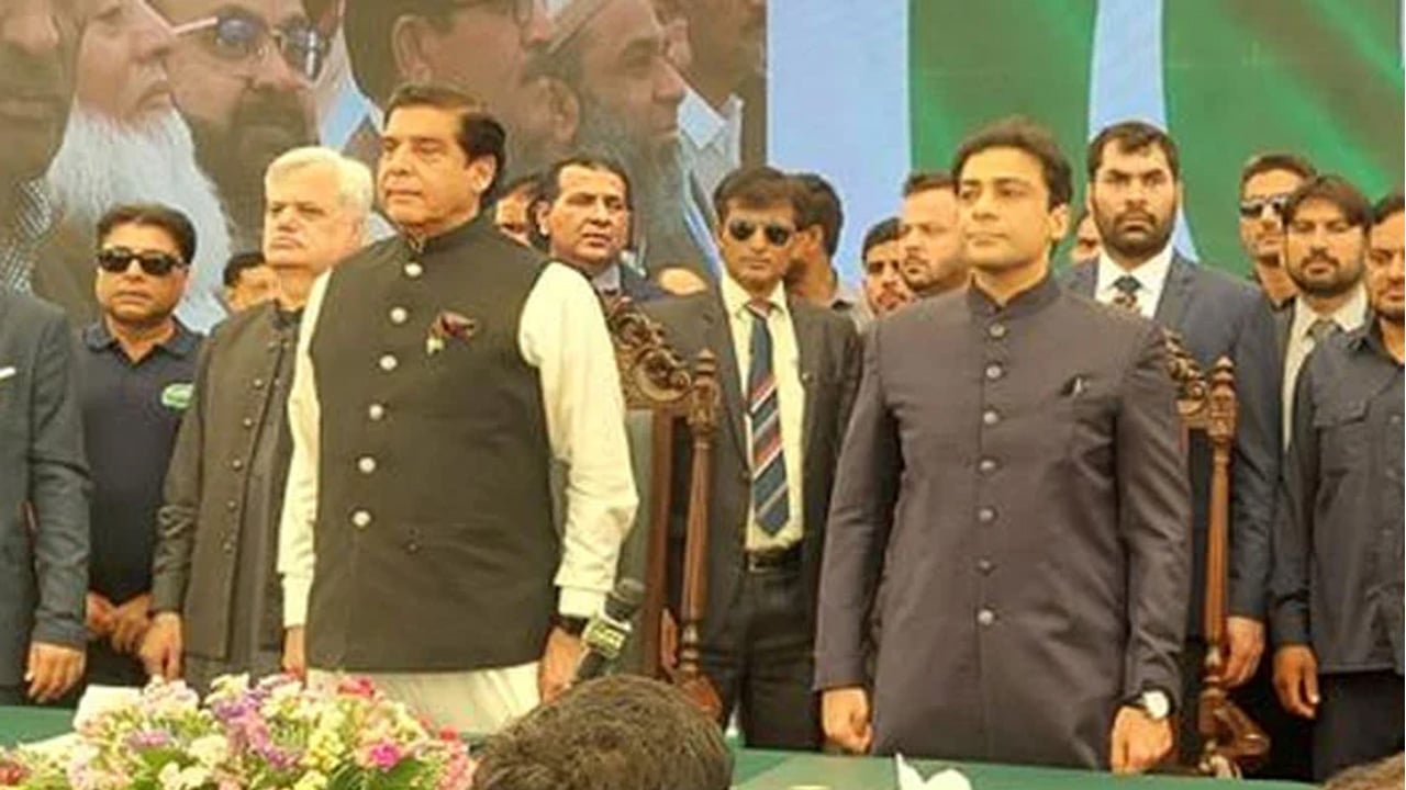Hamza Shahbaz takes oath as CM Punjab