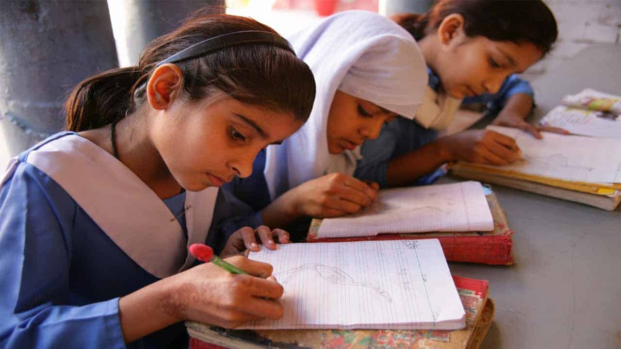 Improving Access to Education in Punjab