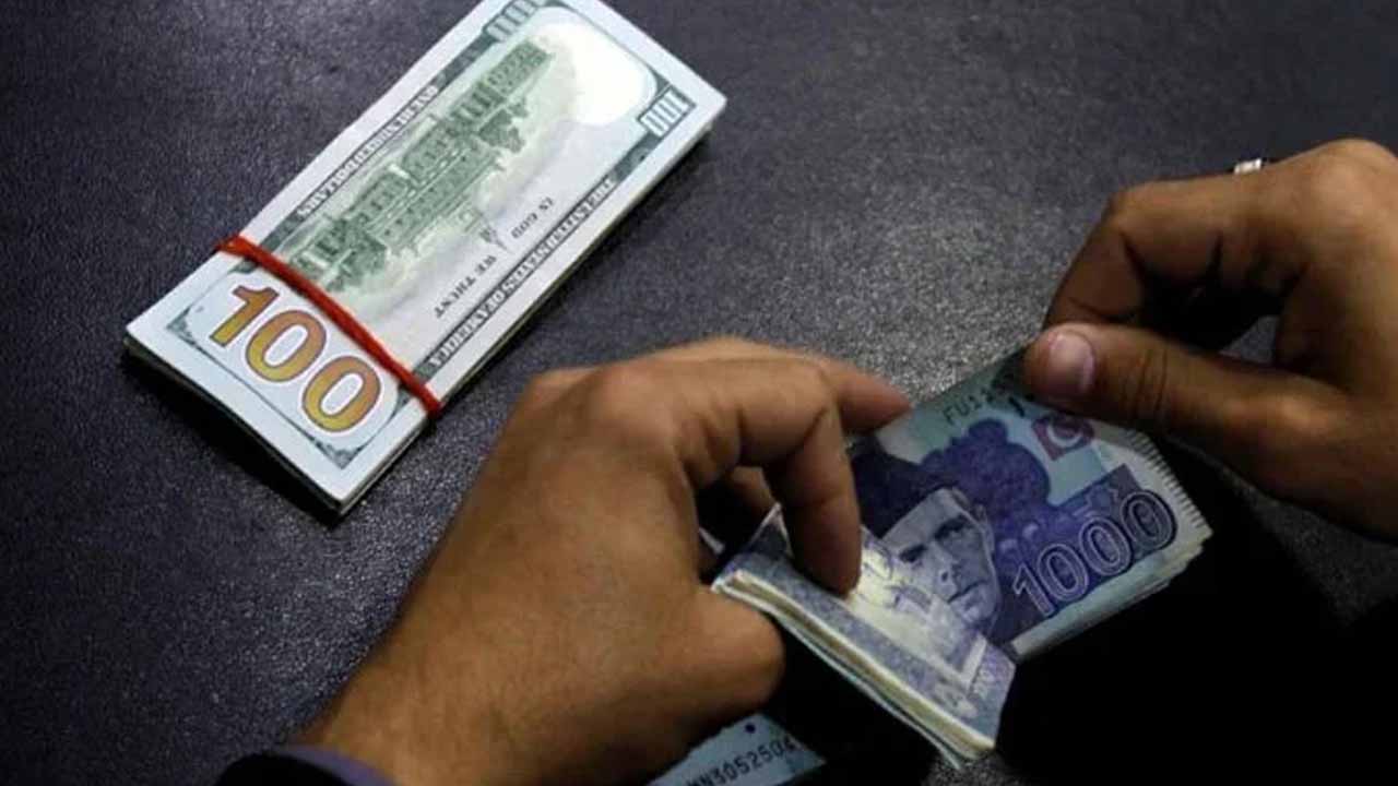 In a first, Pakistani rupee storms past 200-mark against US dollar in interbank