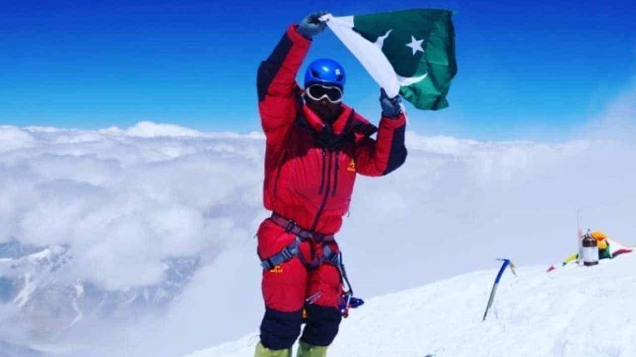 Pakistani mountaineers summit world's fifth highest peak