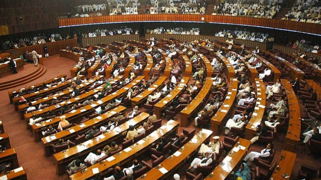 Senate approves bills seeking election reforms and amendments to NAB laws