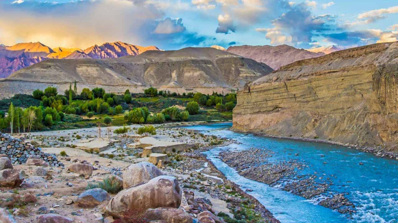 MoU signed to hold forum on sustainable tourism in Pakistan