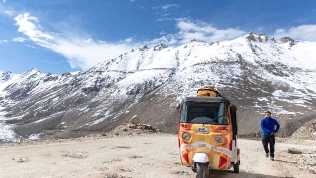 British tourists set to embark on journey to Khunjerab