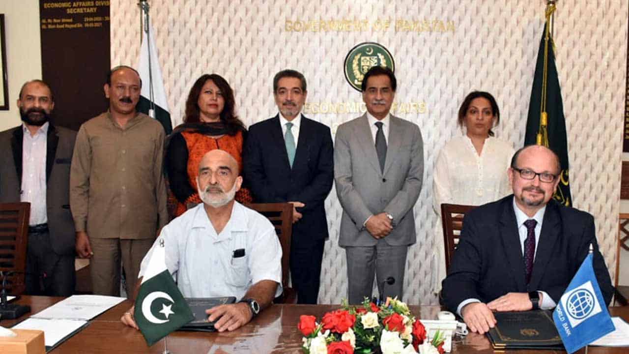 Pakistan, World Bank Sign Agreement worth $85 Million Pakistan Housing Finance Project
