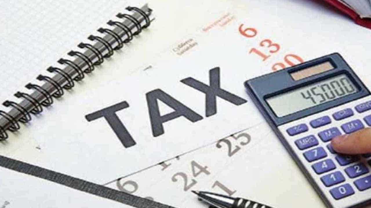 PTI govt gave Rs5.2tr tax breaks in four years