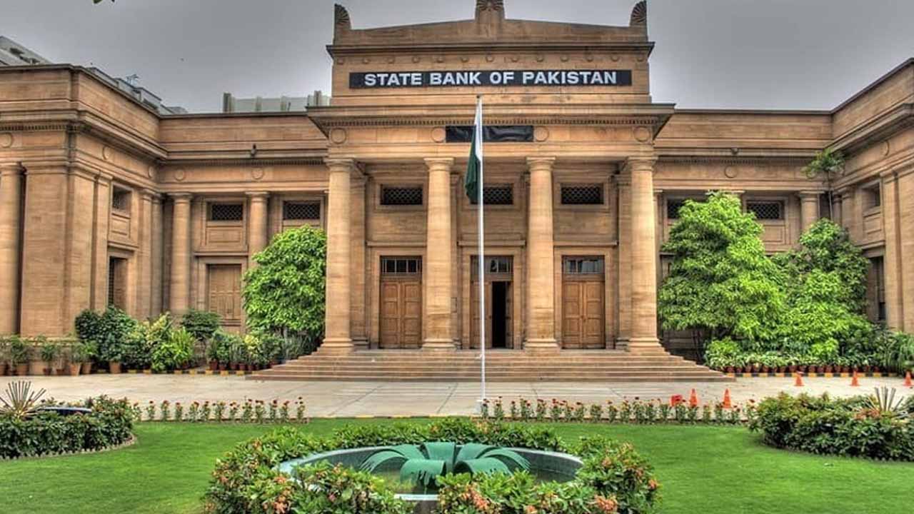 State Bank of Pakistan’s Reserves Fall Below $9 Billion