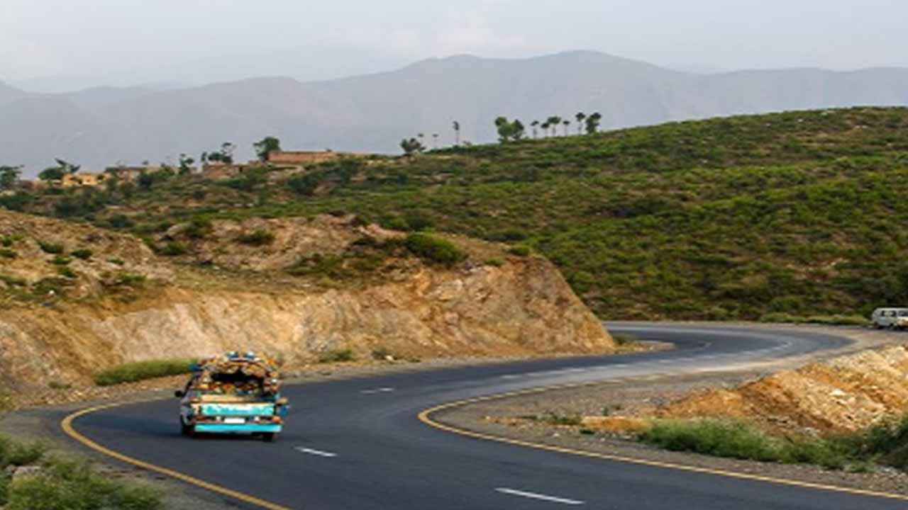 WB approves $300mln for climate-resistant roads in KP