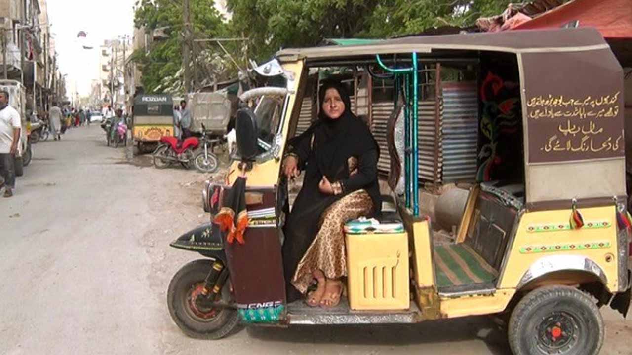 Breaking taboos: Karachi woman runs late father’s rickshaw