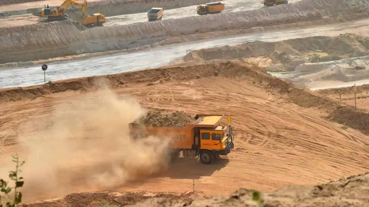 Barrick Bets Big on Pakistan With $7 Billion Copper Mine Project