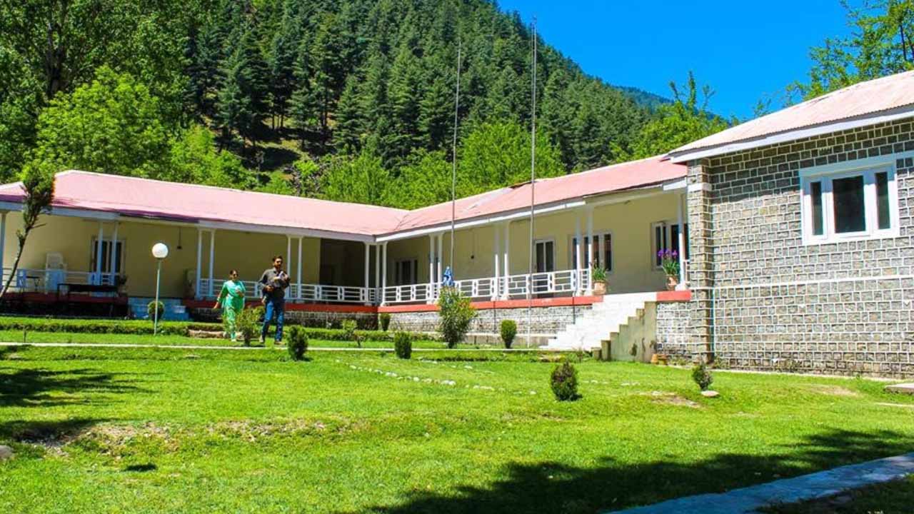 Large Discount for Travelers Announced by Naran's Hotels and Guest Houses