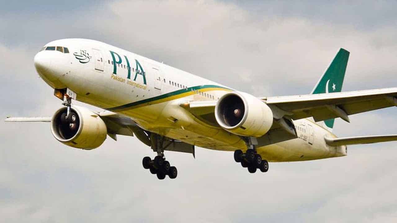 PIA reduces fares for Pakistani students traveling to China
