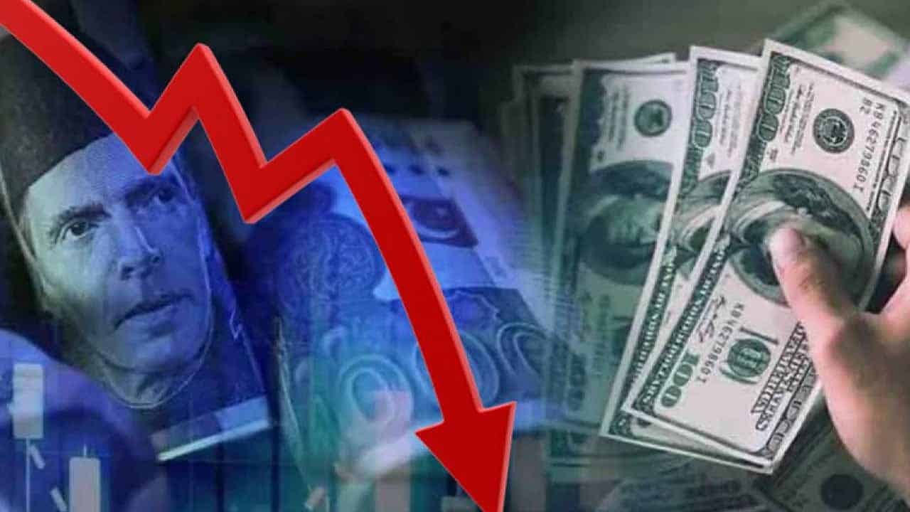 PKR hits historic low of Rs221 against dollar in interbank