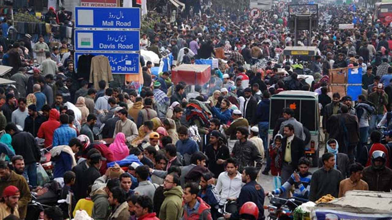 Pakistan’s Population Set to Jump 56% by 2050