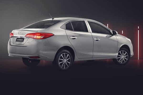 Top 10 Most Selling Cars In Pakistan