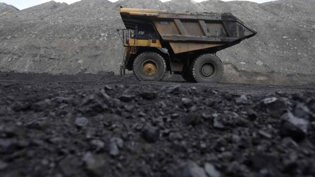 Win-win for Afghans as coal trade with Pakistan picks pace