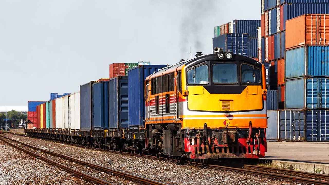Pakistan-Iran Freight Train Service Partially Restored: Officials