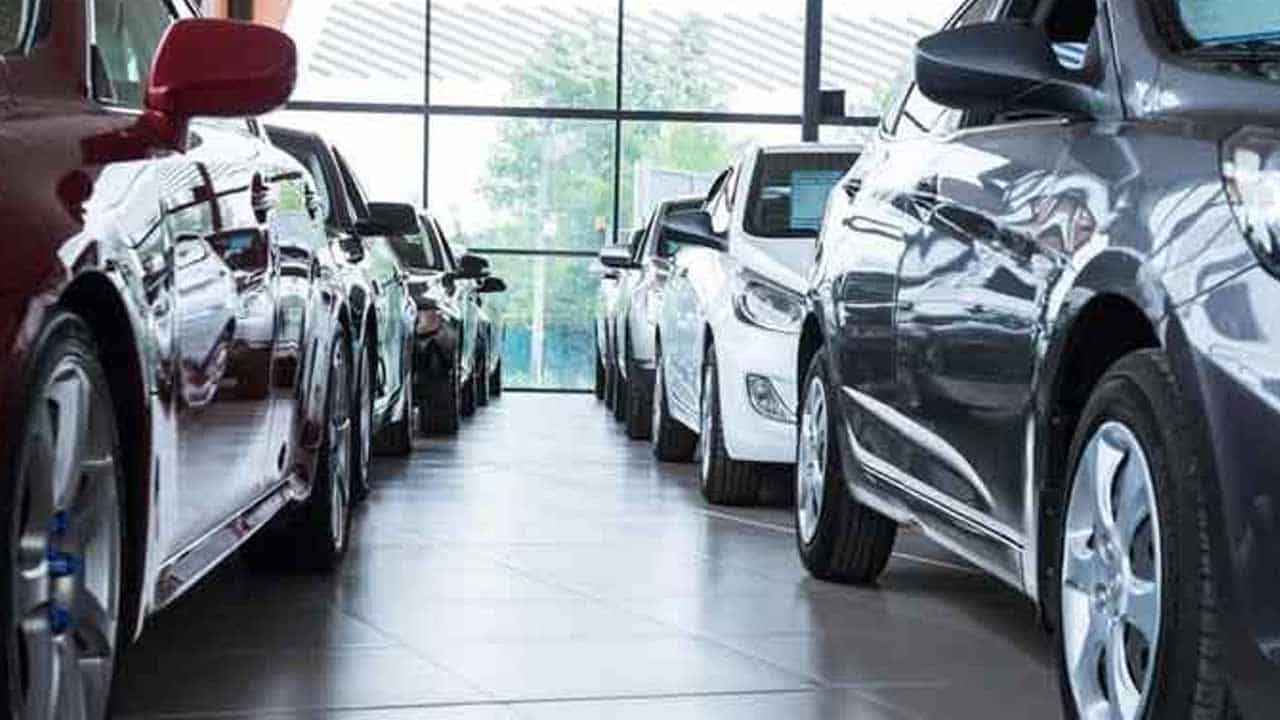 Govt. Massively Increases Regulatory Duties on Imported Cars