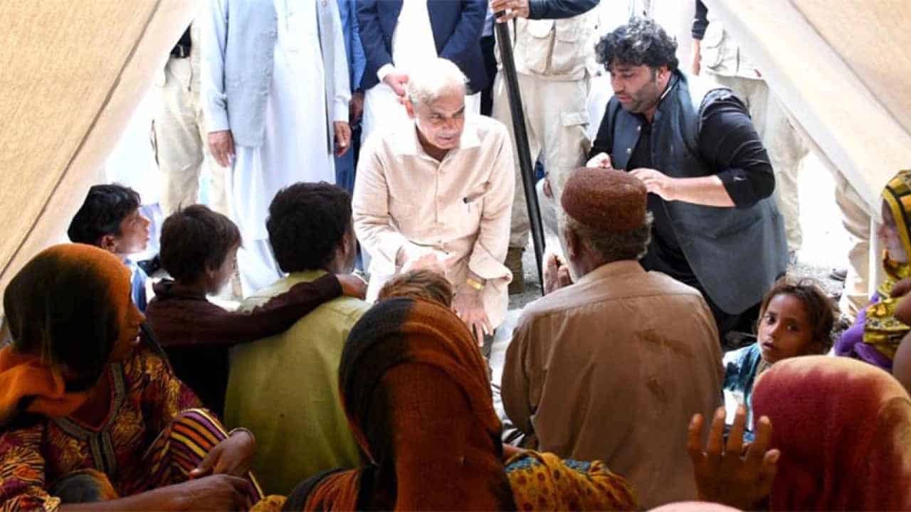 PM in Nowshera to review relief activities in flood-affected areas