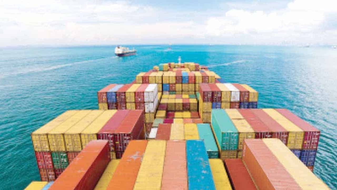 Import of Oil, Food and Textile surge