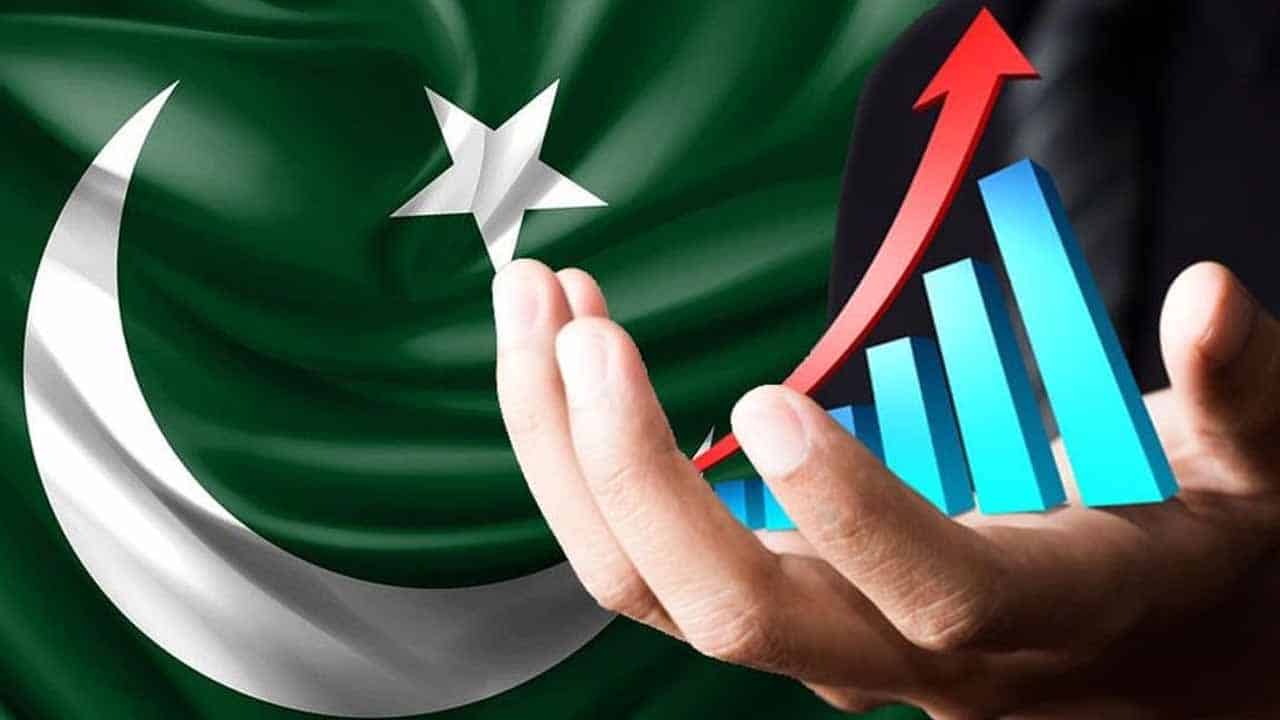 Pakistan Economy to grow by Just 3.5%: Asian Development Outlook Update Report