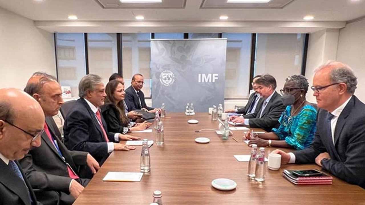 IMF Lauds Pakistan’s Policies, Assures Continued Support