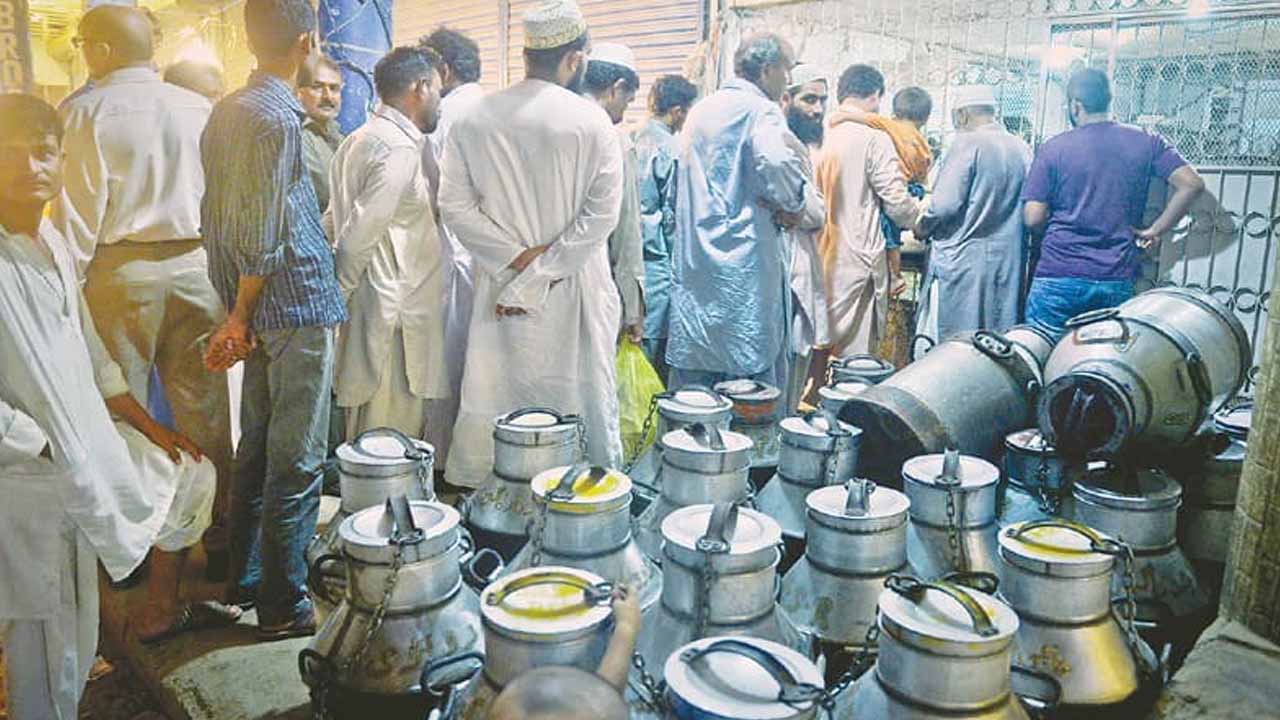 Milk price increased by Rs20 per litre in karachi
