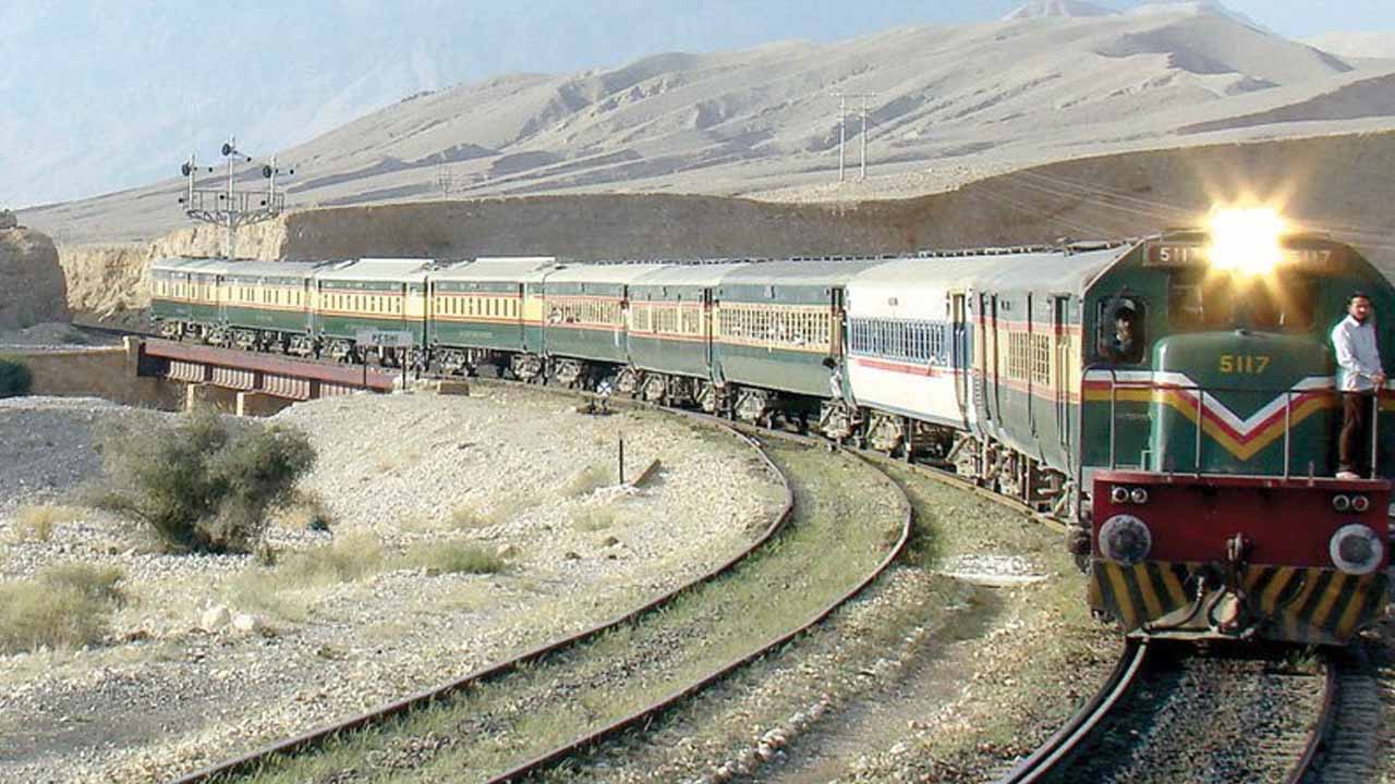 Pakistan Railways to Restore Three Express Trains From Oct 20