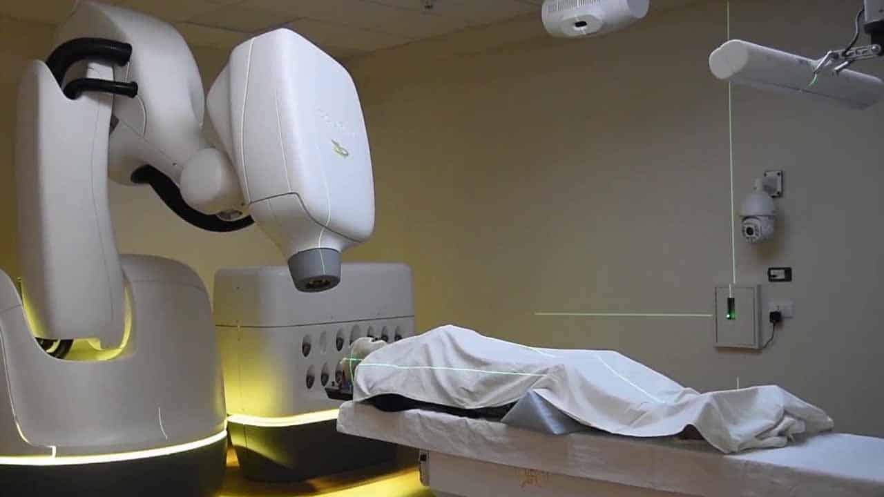 CM Approves Cancer Treating Technology ‘CyberKnife’ In two Hospitals