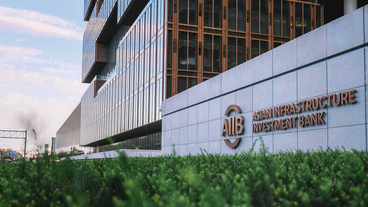 Pakistan receives $500m from Asian Infrastructure Investment Bank