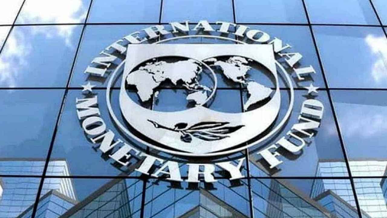 IMF advises Pakistan to speed up reforms for economic stability