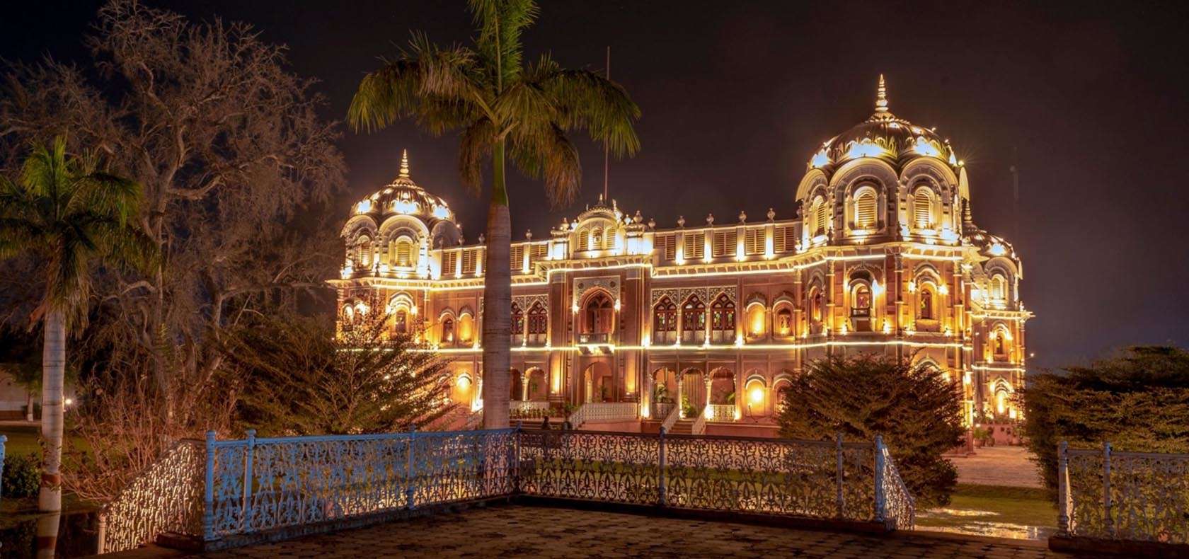 Darbar Mahal one of the top 10 places to visit in Bahawalpur