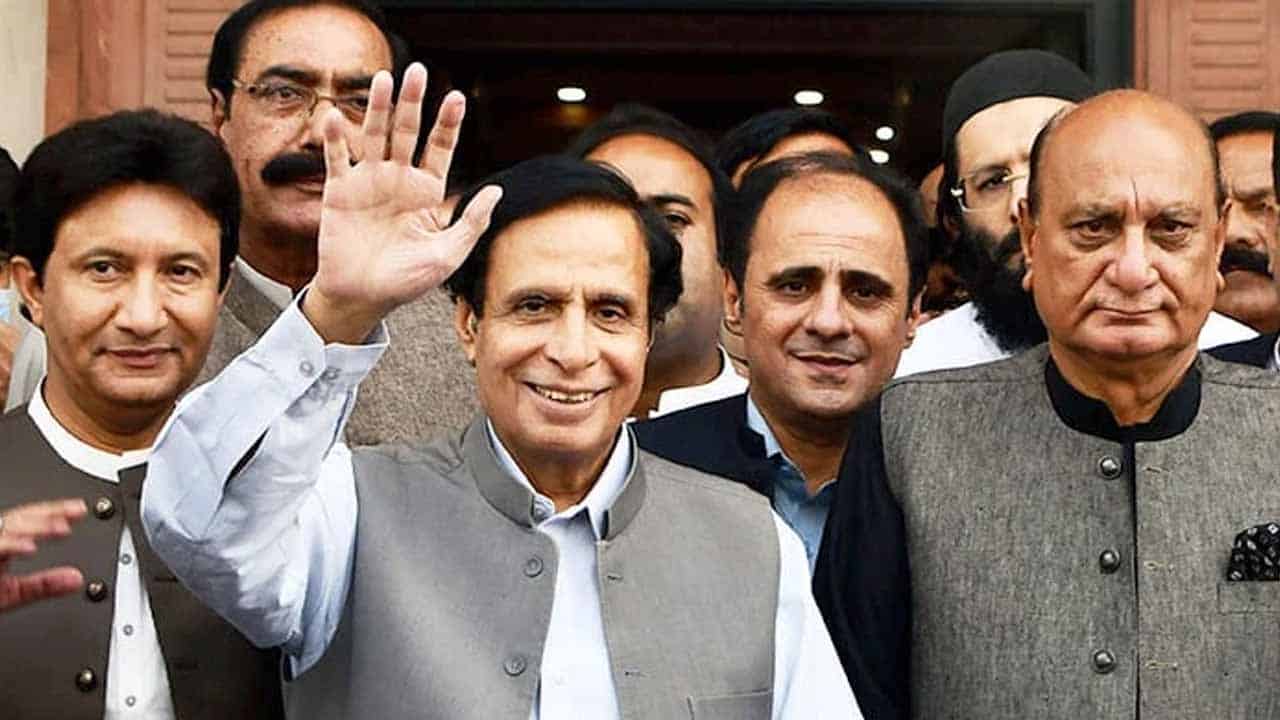 Governer Baligh-ur-Rehman signs Punjab Assembly Dissolution Summary