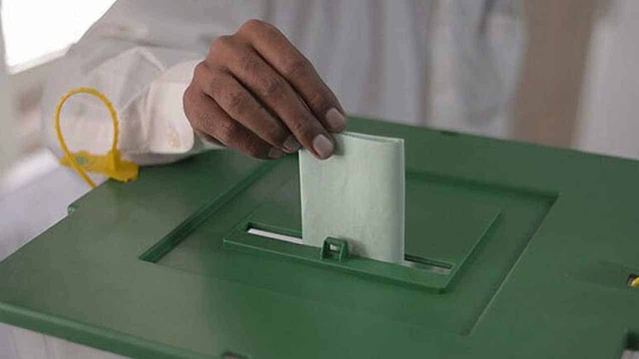 ‘By and large peaceful’: Local govt elections underway in Karachi, Hyderabad