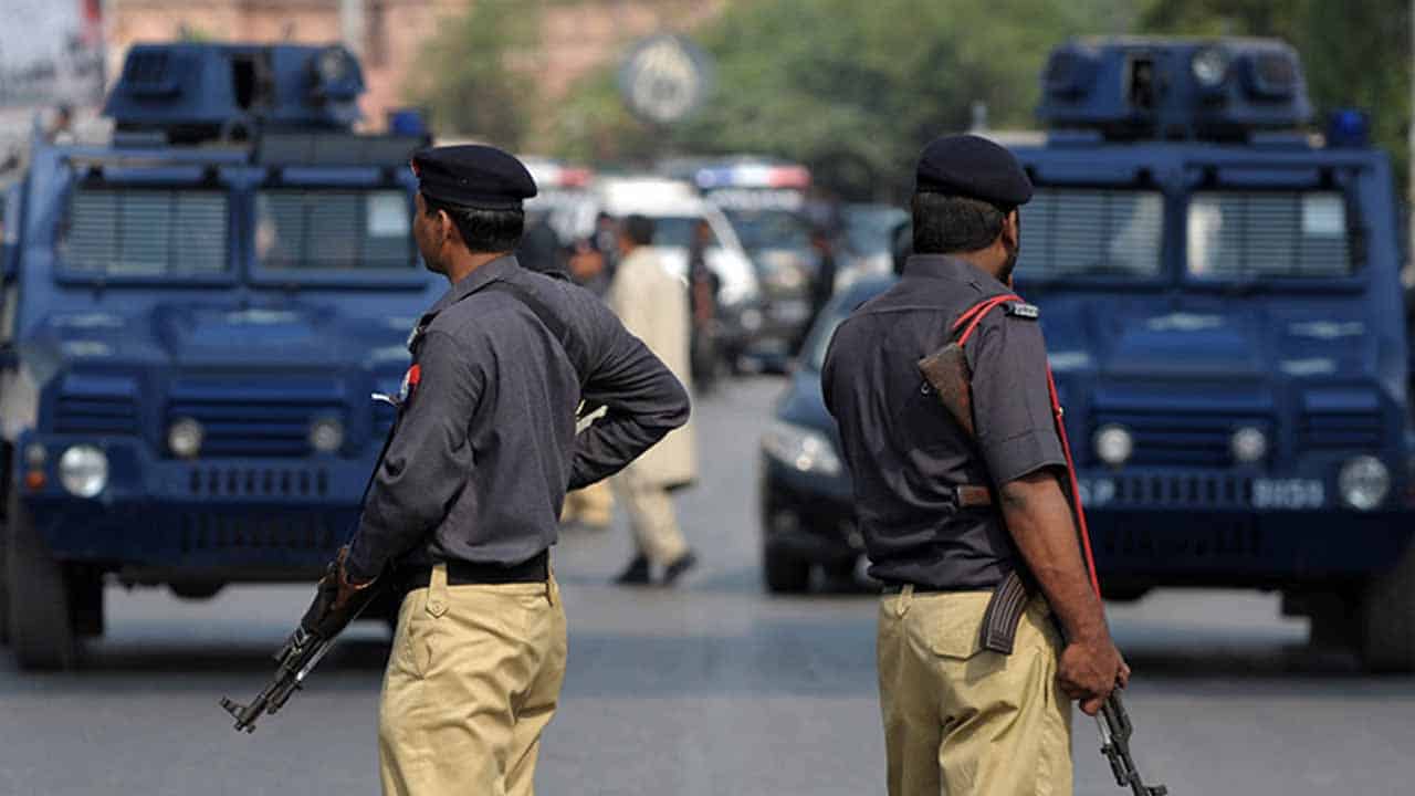 Karachi Police introduce smart patrolling cars to tackle crime