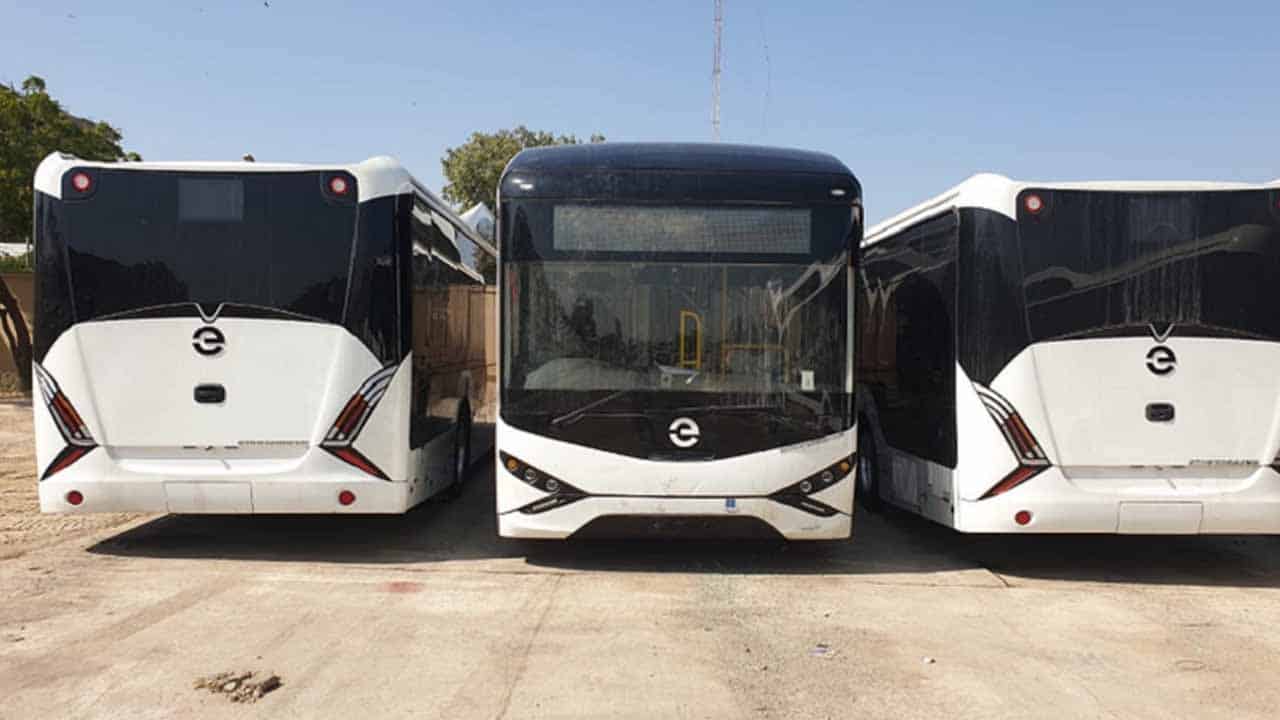 Sindh govt to purchase more electric buses for Karachi