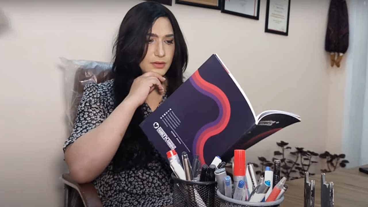 Pakistan’s first ACCA-qualified transgender makes history