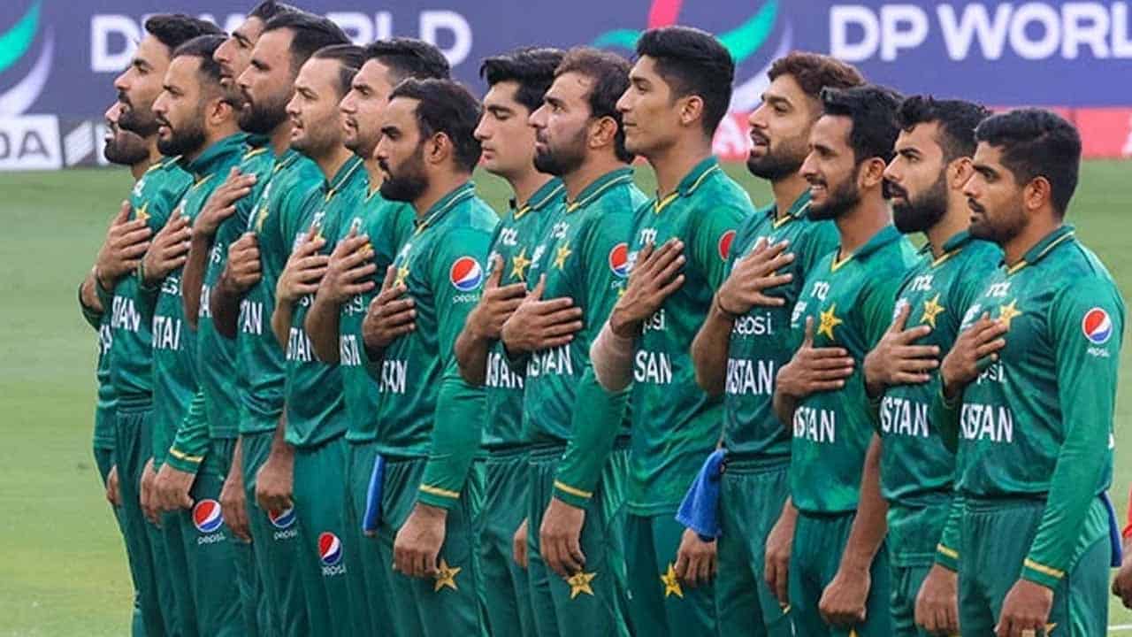 Senior players return as PCB unveils squads for New Zealand home series