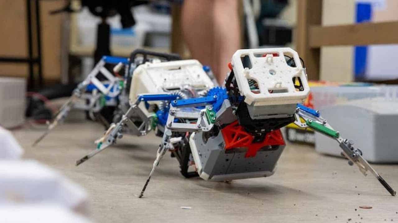 Scurrying centipedes were the inspiration for this many-legged robot that can traverse difficult landscapes. (Georgia Tech)
