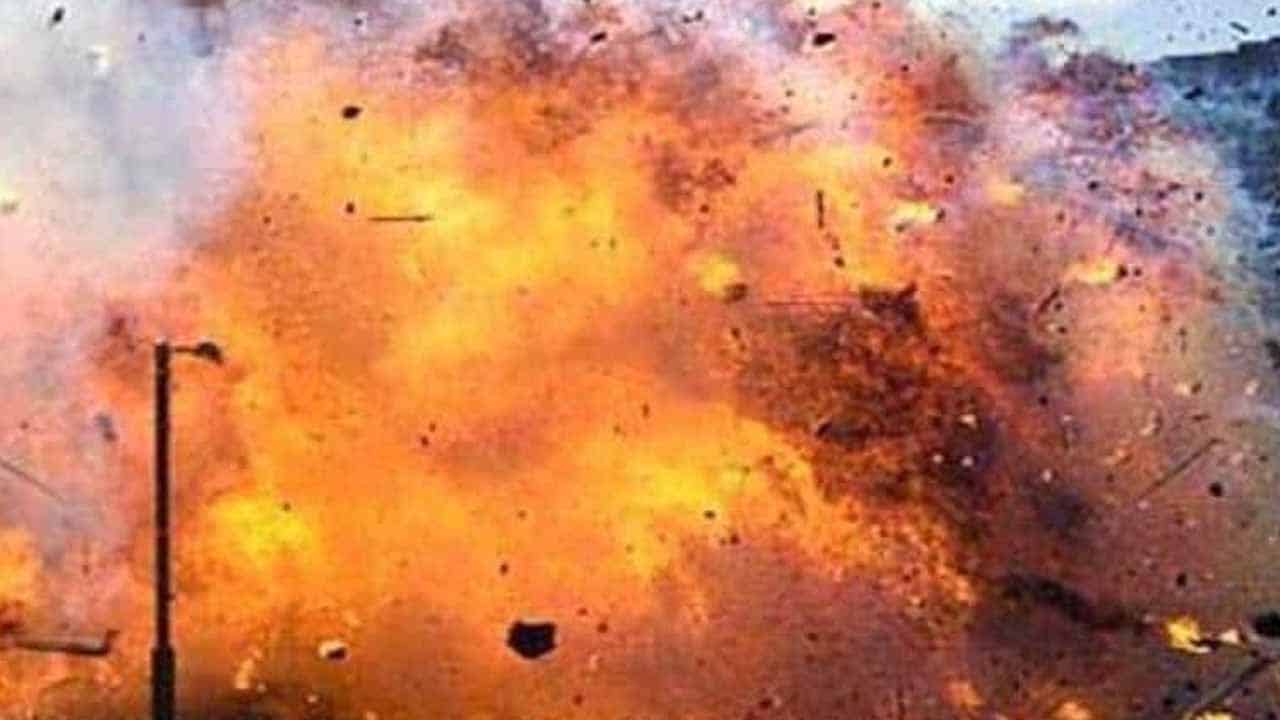 Bomb blast at mosque kills police officer, injures others in Khyber