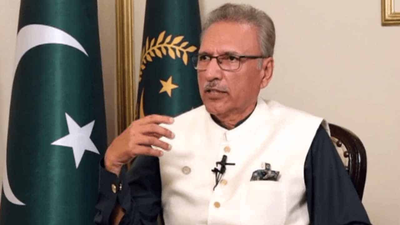 President Alvi wants increase in salary as country suffers from economic crisis