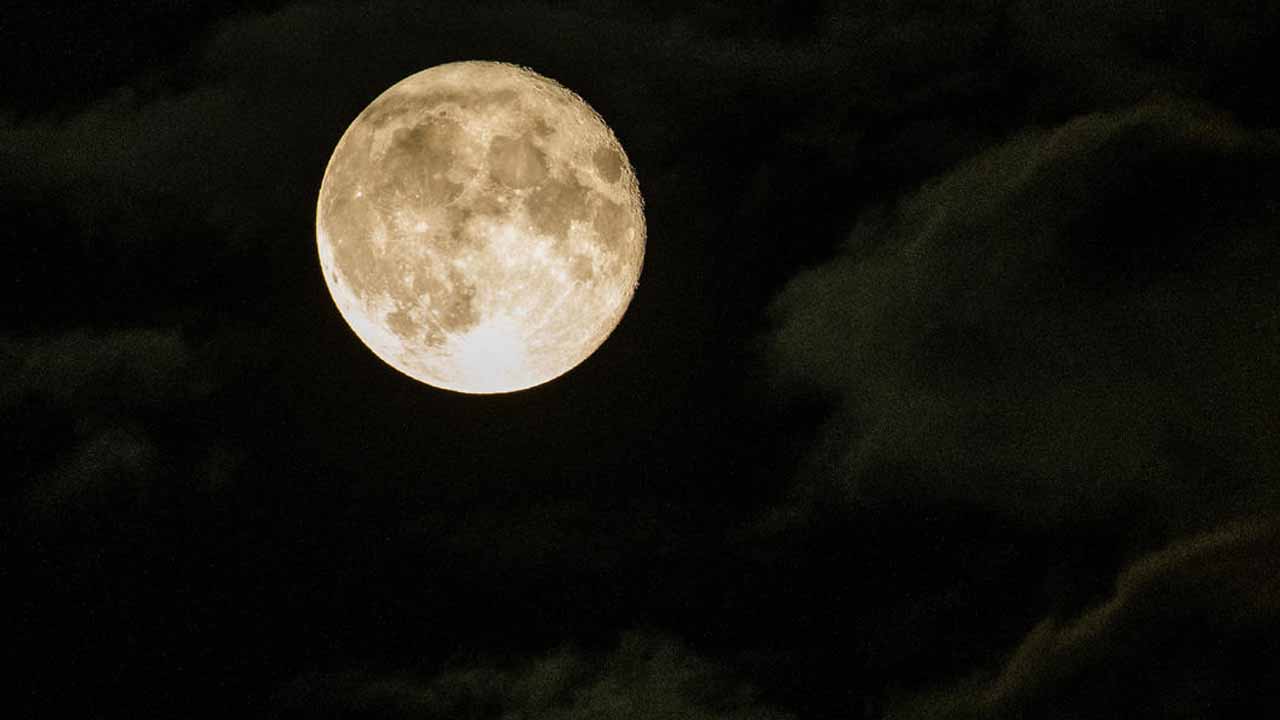 When can you see tonight's blue moon? Here's what we know