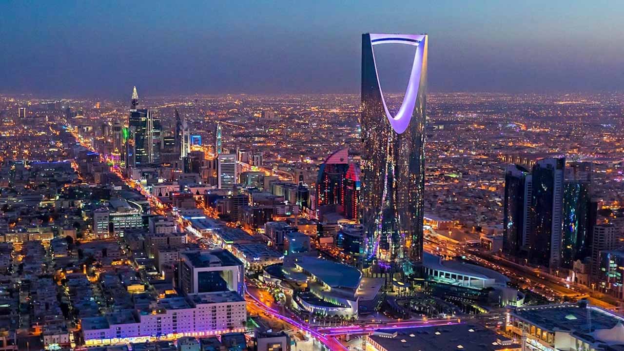 Saudi Arabia announces new temporary work visa