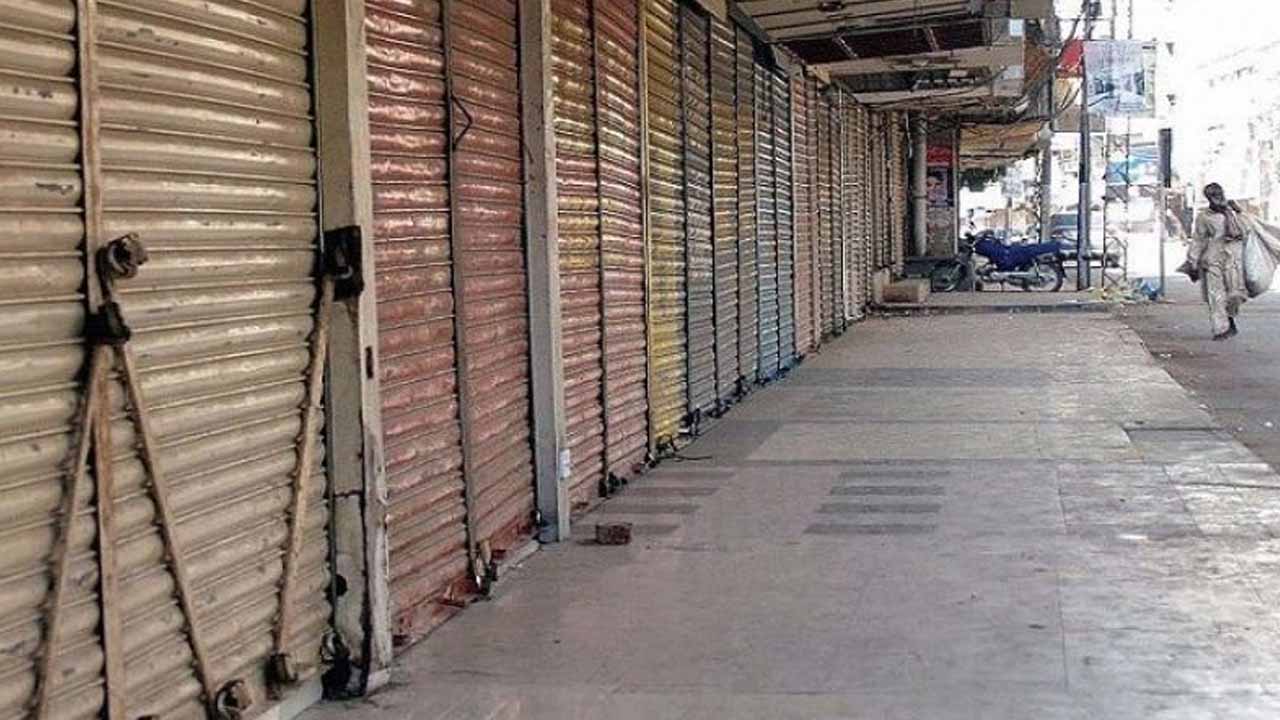 Electricity bills: Lahore traders to observe shutter down strike on Sept 2