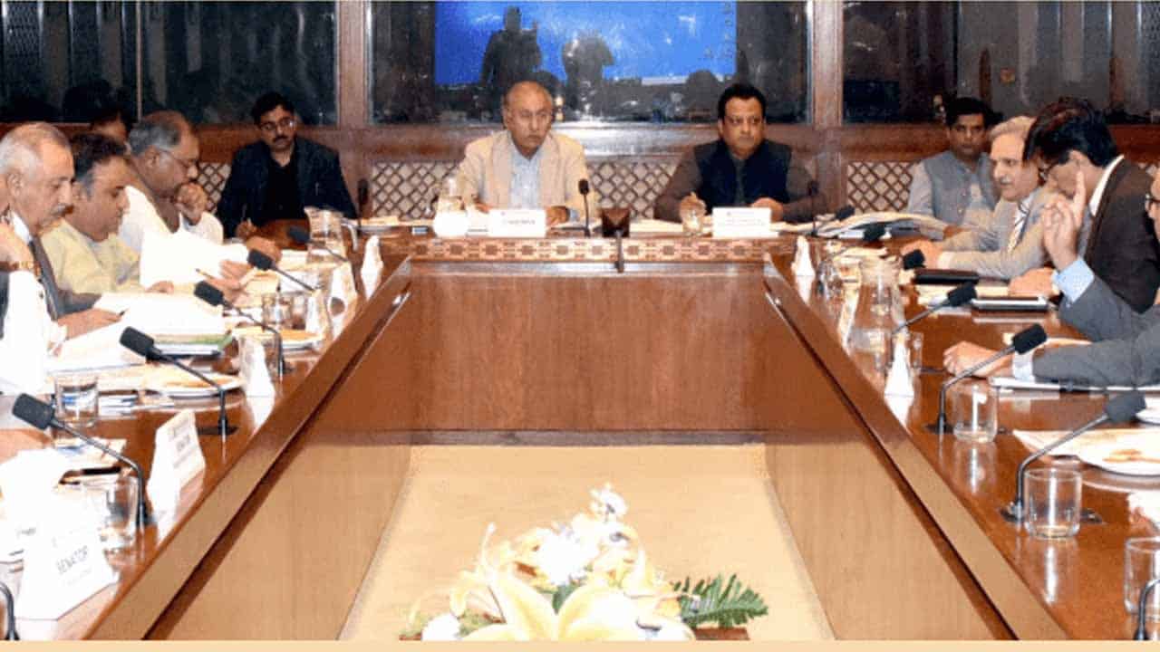 Senate panel okays bill for public hanging of rapists