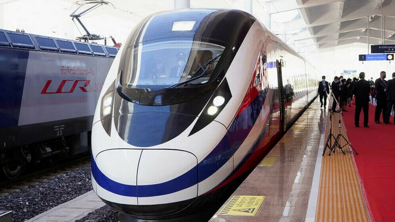 Chinese Railway Company to build Karachi local train system